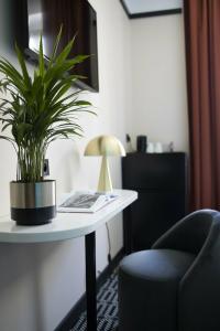 Best Western Premier Roosevelt - 24