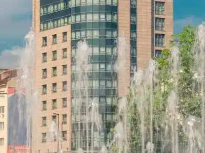 Rosslyn Central Park Sofia - 7