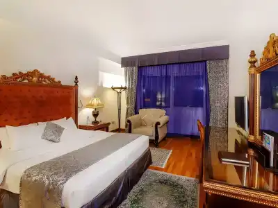 Grand Excelsior - Bur Dubai - 82
