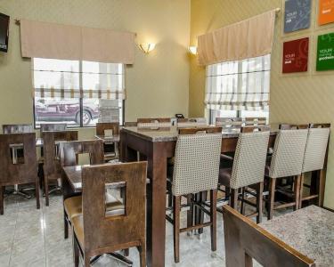 Hampton Inn & Suites by Hilton Toronto - Markham, Ontario - 37