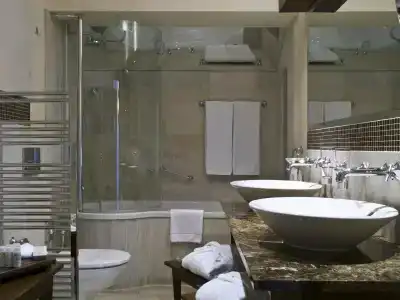 Mamaison le Regina Boutique - 48