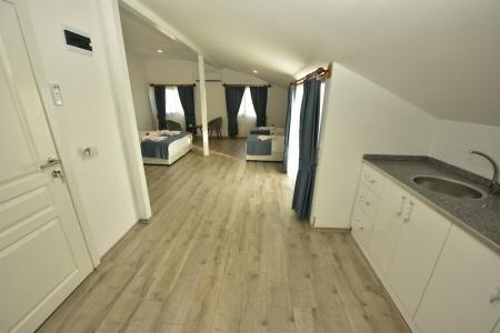 Demyra Boutique - 10