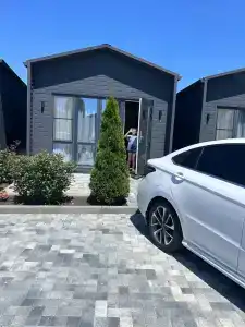 Grey House - 20