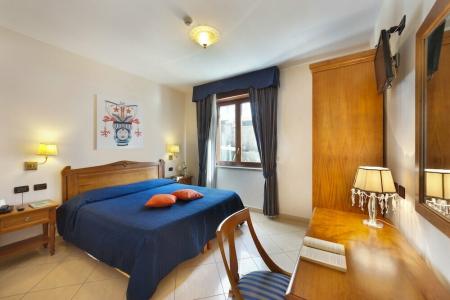 Ulisse Deluxe Hostel - 31