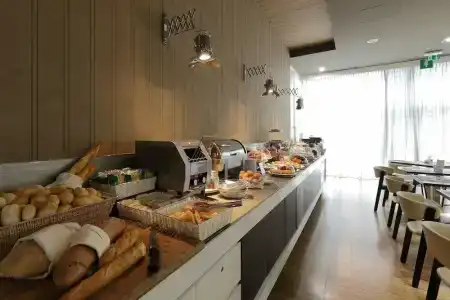 Best Western Premier CHC Airport - 45