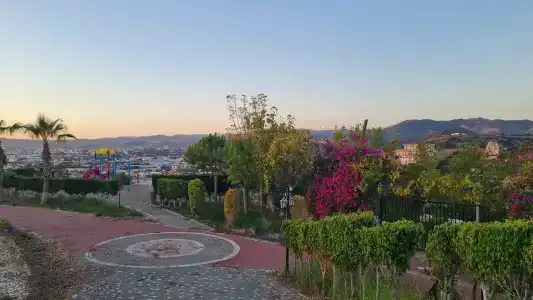 Elite Luxury Suite & Spa - 37