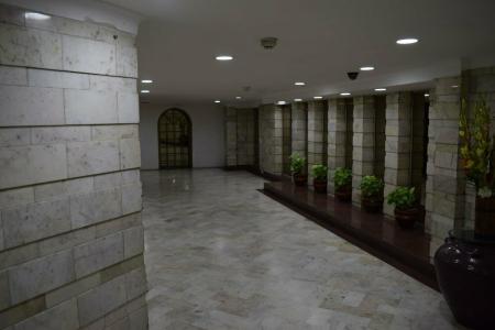 Samrat, New Delhi - 37