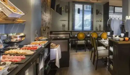 Hôtel International - 4