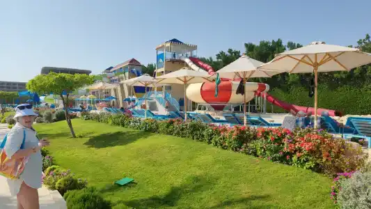 Gravity Resort Families & Couples only - 19