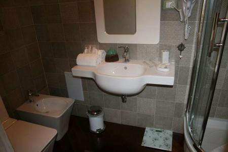 B&B Mini Incity-Close Train Station and Port- - 10