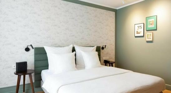 Perrin - Former Carlton - 11