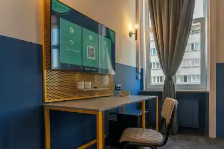 Maria Luisa by Introverts - 35