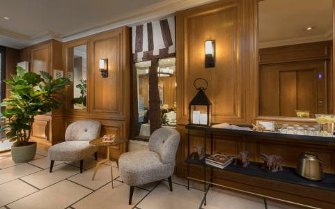 Dauphine Saint Germain - 46