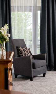 Arawa Park, Independent Collection by Evt, an EVT - 37