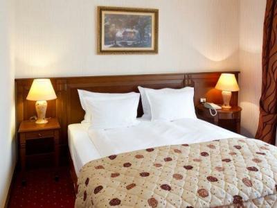 Бутик Кристал Палас - 83