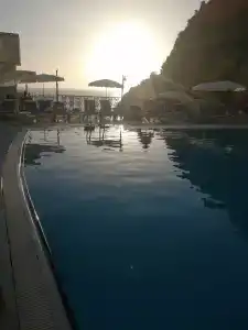 Ladonias Adakule	 - 97