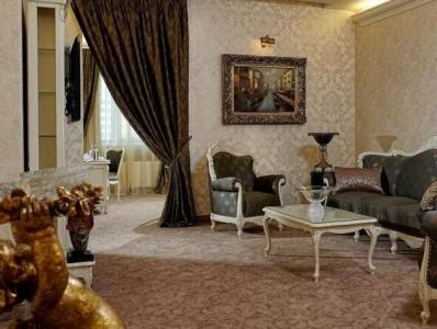 Savoy - 27