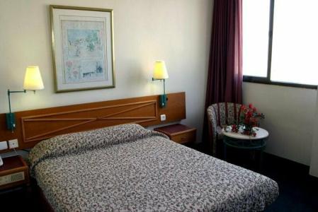 Debrah Brown, a Member of Browns - 15