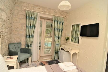 Alacati Eldoris Butik - 43