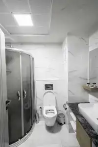 GOLDEN WORLD SUITE - 42