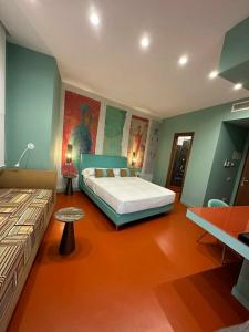 Sorrento Pool&Suites - 11