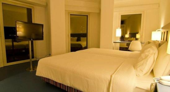 ibis Styles Lisboa Centro Liberdade NE - 12