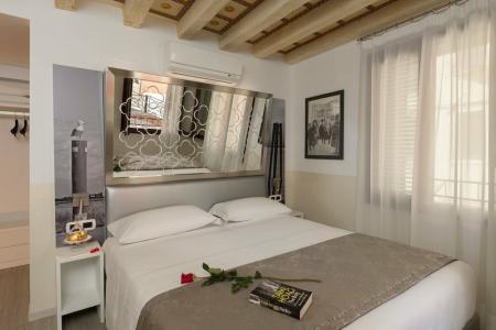 Unahotels Ala Venezia - Adults Only - 49