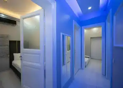 Taksim Istiklal Street Next2 - 27