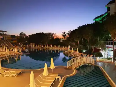 Mira Meridia Beach Resort - 1