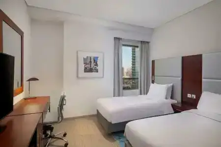 Hilton Dubai The Walk - 79