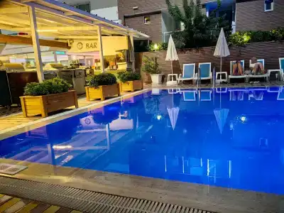 Kleopatra Atlas - Adults Only - 23