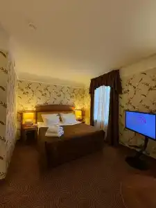 Dvor Podznoyeva Main Building - 12