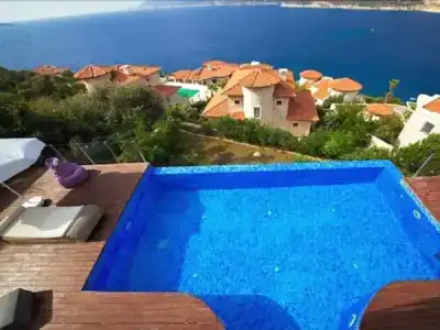 Mekvins Deniz Feneri Lighthouse - 8