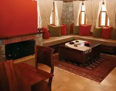 Roes Suites - 3