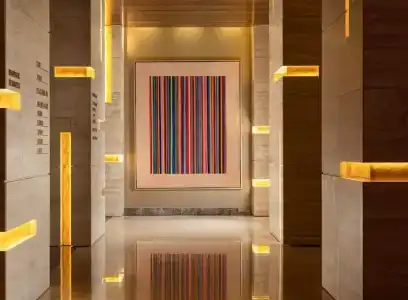 The Ritz-Carlton, - 32