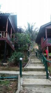 Happy Elephant Bungalows - 40