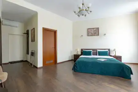 Соната на Владимирской площади - 7