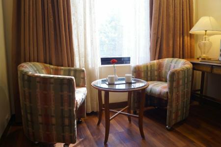 The Ambassador, Marine Drive, Mumbai - 37