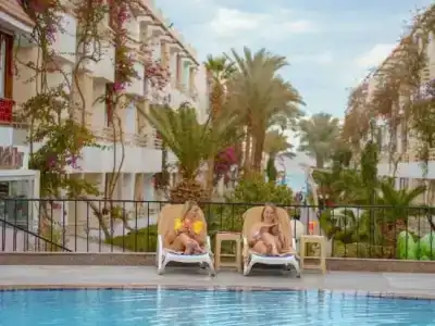 MinaMark Beach Resort for Families and Couples Only - 9