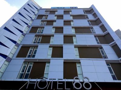 88 Kedoya Jakarta - 2