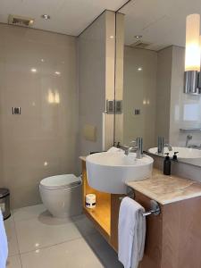 Ascott - 32