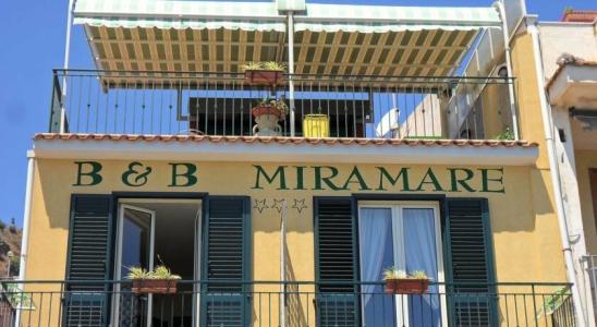 B&B Miramare - 5