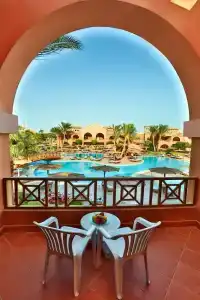 Charmillion Gardens Aquapark - 38