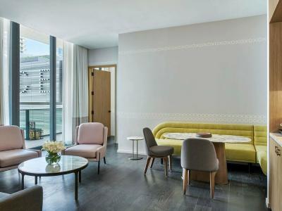 SLS Lux Brickell - 45