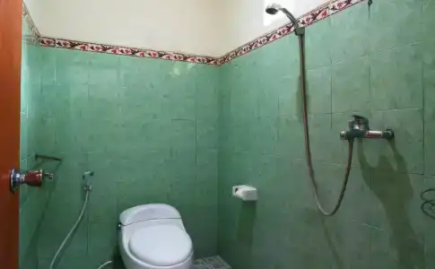 Teges Inn Kuta - 42