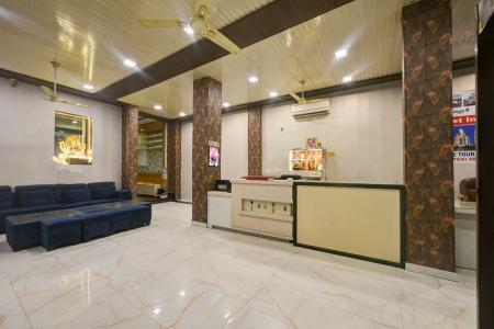 Shri Vinayak in City Centre at New Delhi Railway Station-by Rcgs - 48