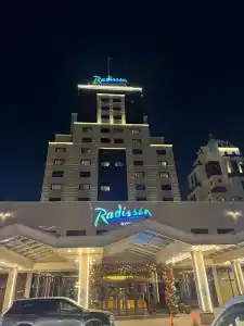 Radisson, - 6