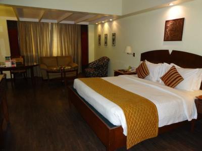 Quality Inn Sabari Grand - 36