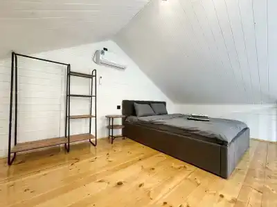More House - 26