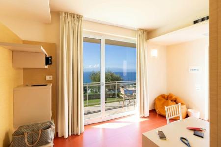 Blue Bay Resort - 48
